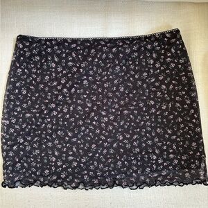 H&M mini skirt small